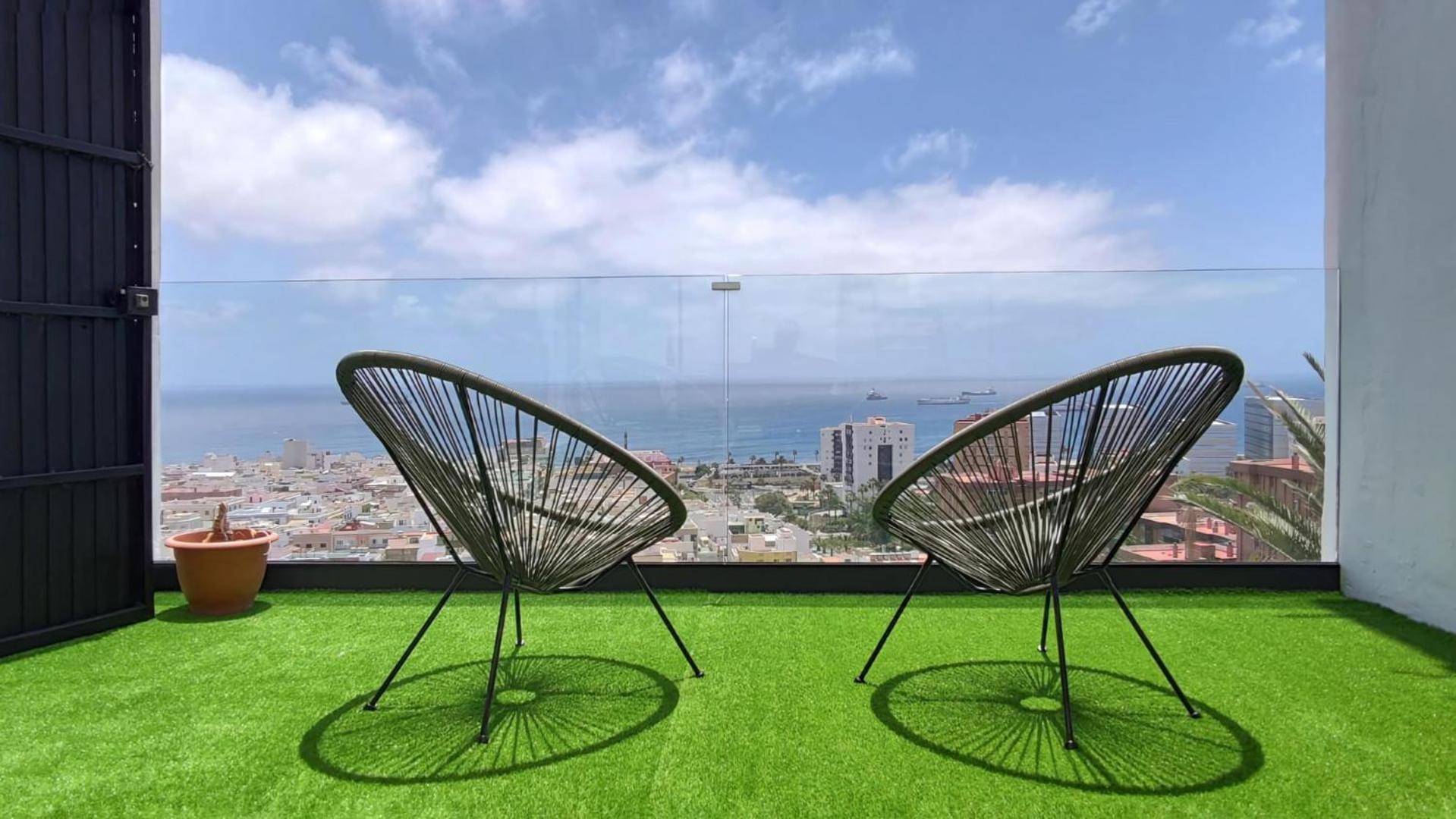 Urban Ocean Lookout Semesterbostad *